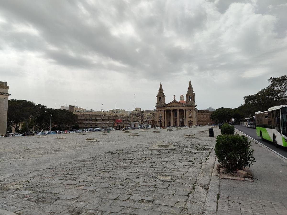 Near Valletta City - Open Views - Ta Tessie Suite In Floriana - Malta Εξωτερικό φωτογραφία